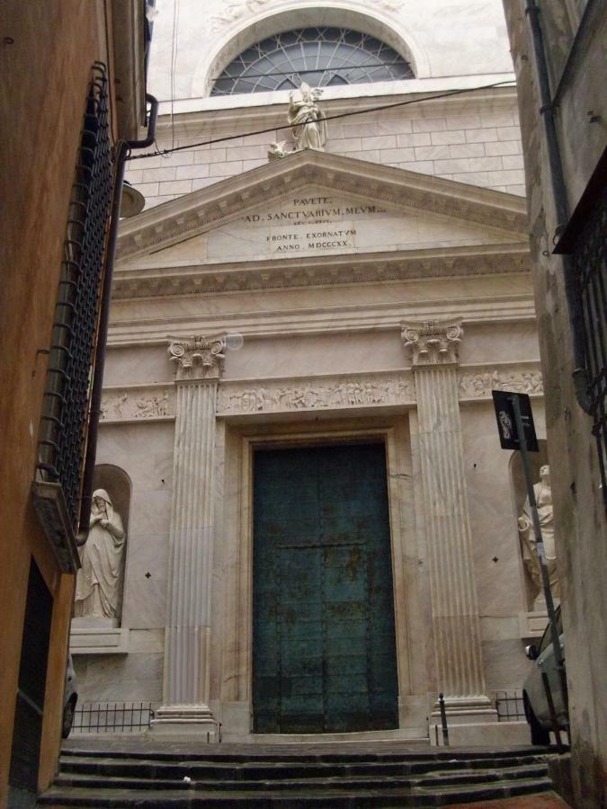 La Quiete In Centro Storico Lejlighed Genova Eksteriør billede